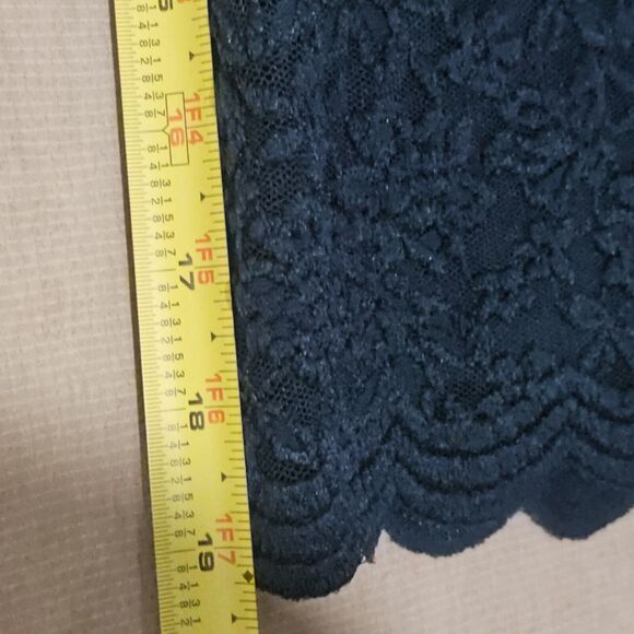 TORRID Floral Lace Mini Skirt Dark Teal Scalloped Hem Size 1X Mod Preppy Teatime - Picture 6 of 8